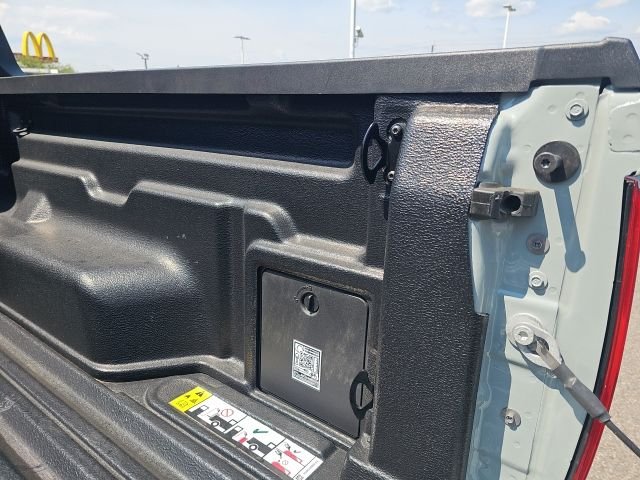 Used 2024 Green Ford XLT image 9