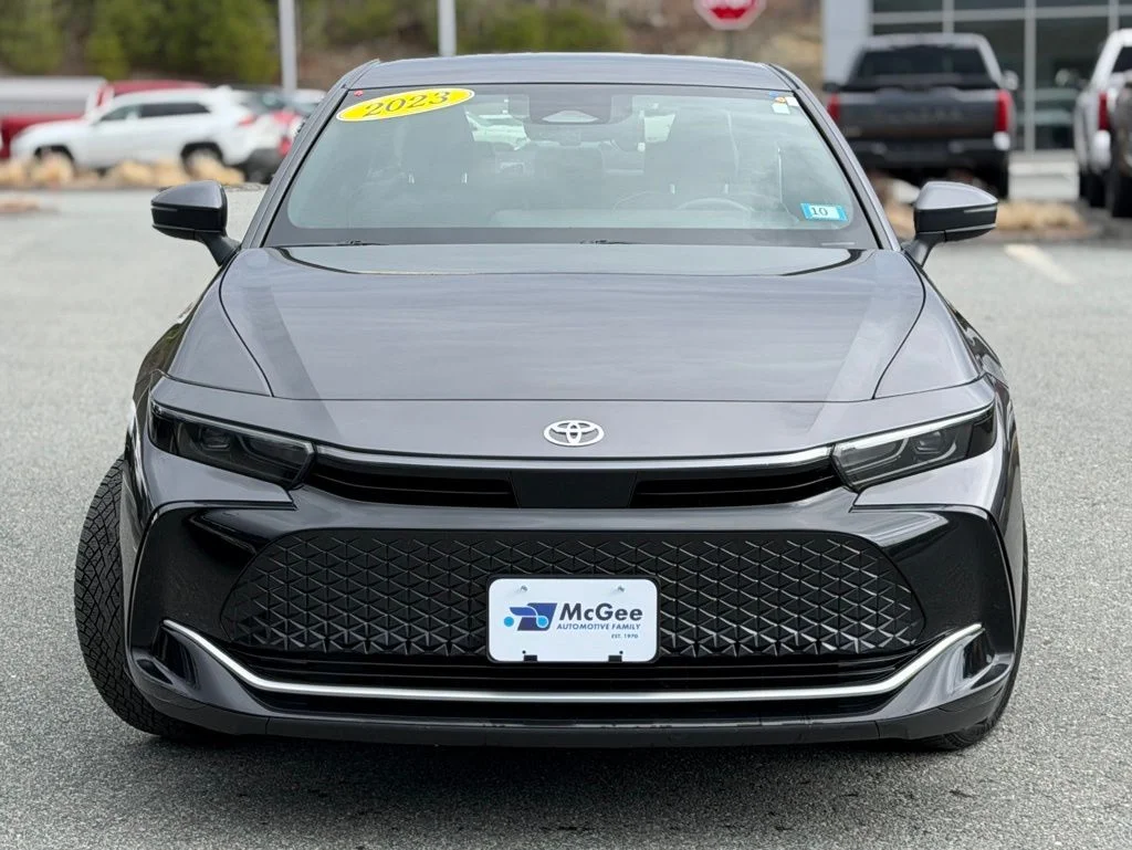 Used 2023 Gray Toyota XLE image 2