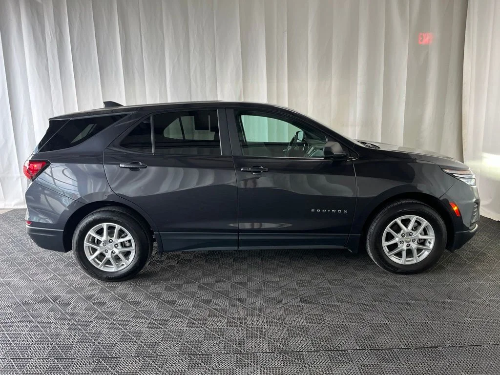 Used 2022 Gray Chevrolet LS image 2