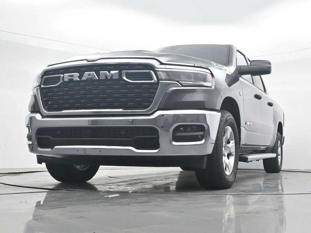 New 2026 Granite Crystal Metallic Clearcoat RAM Big Horn/Lone Star image 33