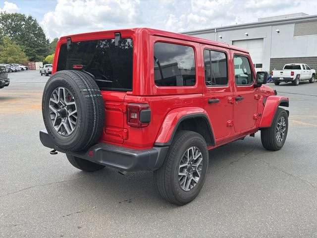 Used 2025 Red Jeep Sahara image 5