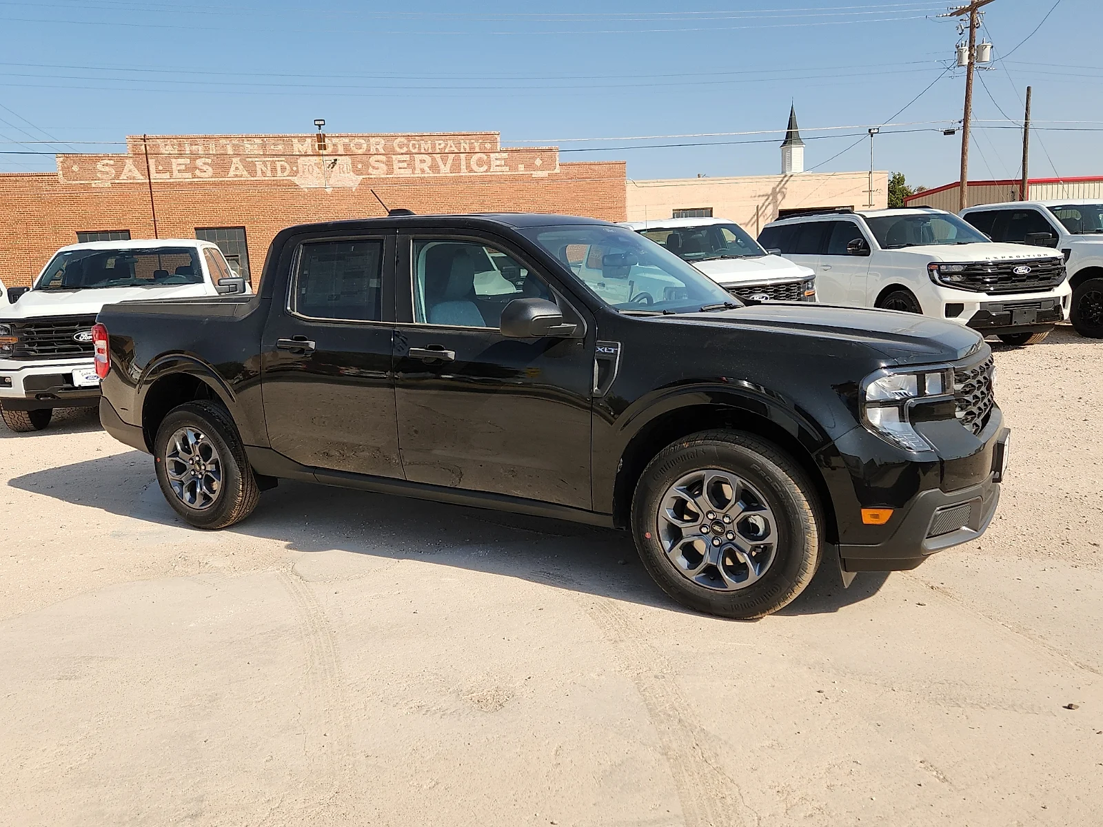 New 2026 Shadow Black Ford XLT image 8
