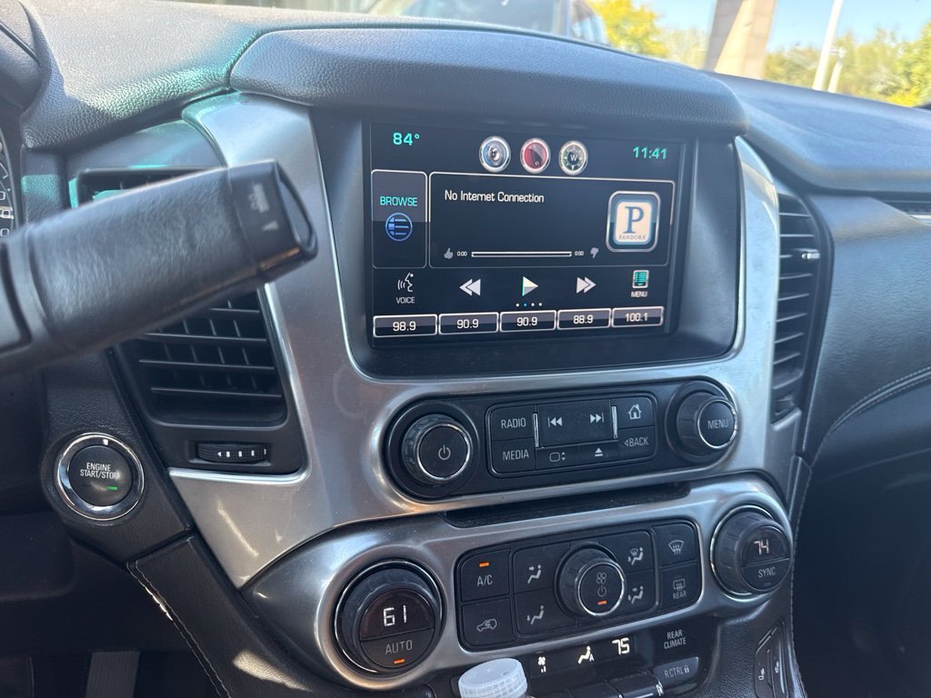 Used 2015 White Chevrolet LT image 9
