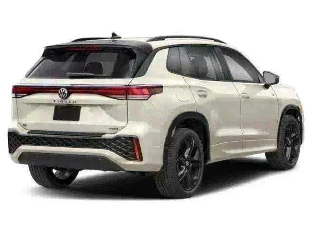 New 2026 Sandstone Volkswagen SE R-Line Black image 2