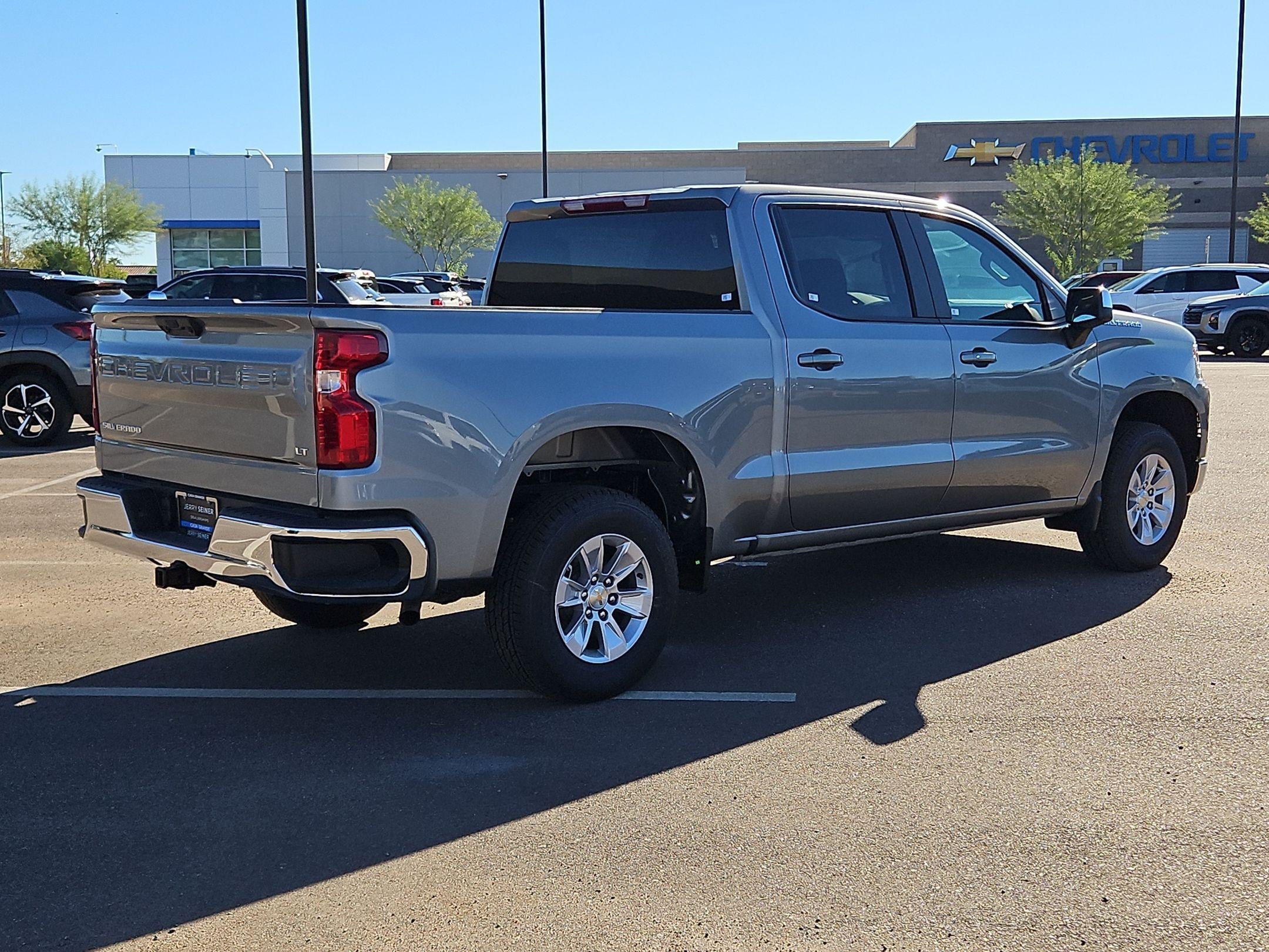 2026 Chevrolet Silverado 1500 LT - Photo 9