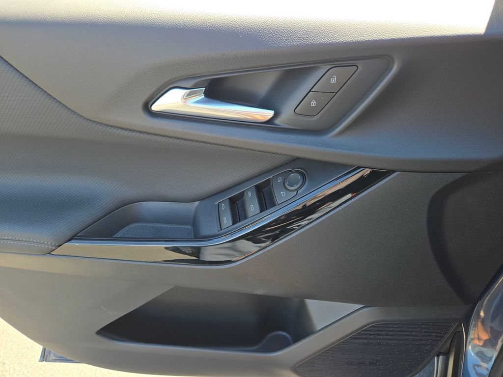 New 2027 Lakeshore Blue Metallic Chevrolet LT image 9
