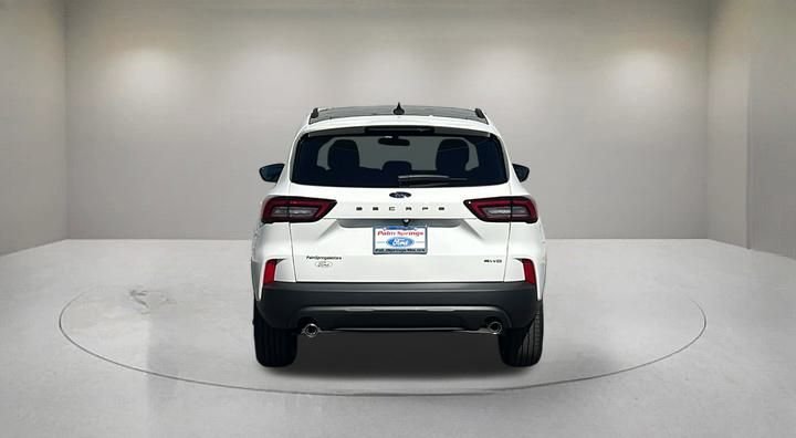 2025 Ford Escape ST-Line Select - Photo 7