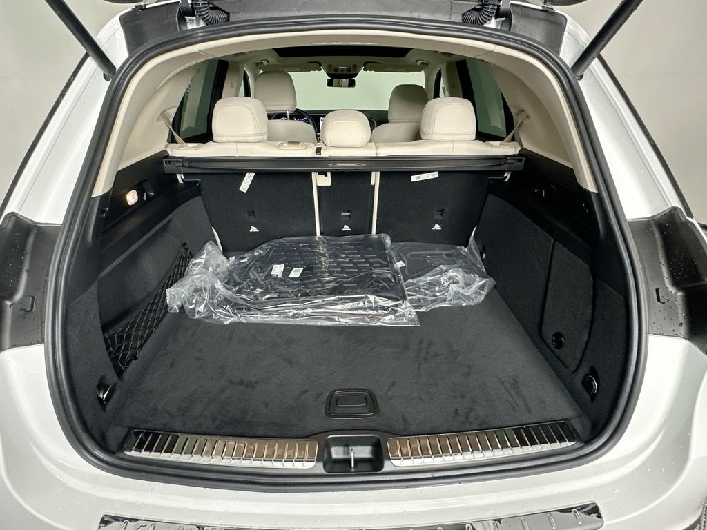 New 2026 Polar White Mercedes-Benz GLE 450 image 28