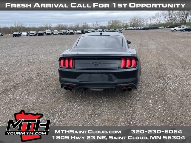 2022 Ford Mustang EcoBoost - Photo 10