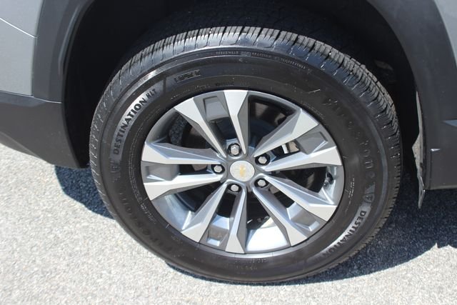 Used 2025 Gray Chevrolet LT image 35