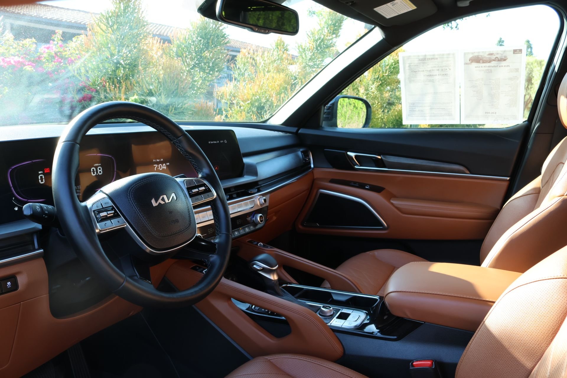 Used 2024 Black Kia EX X-Line image 6