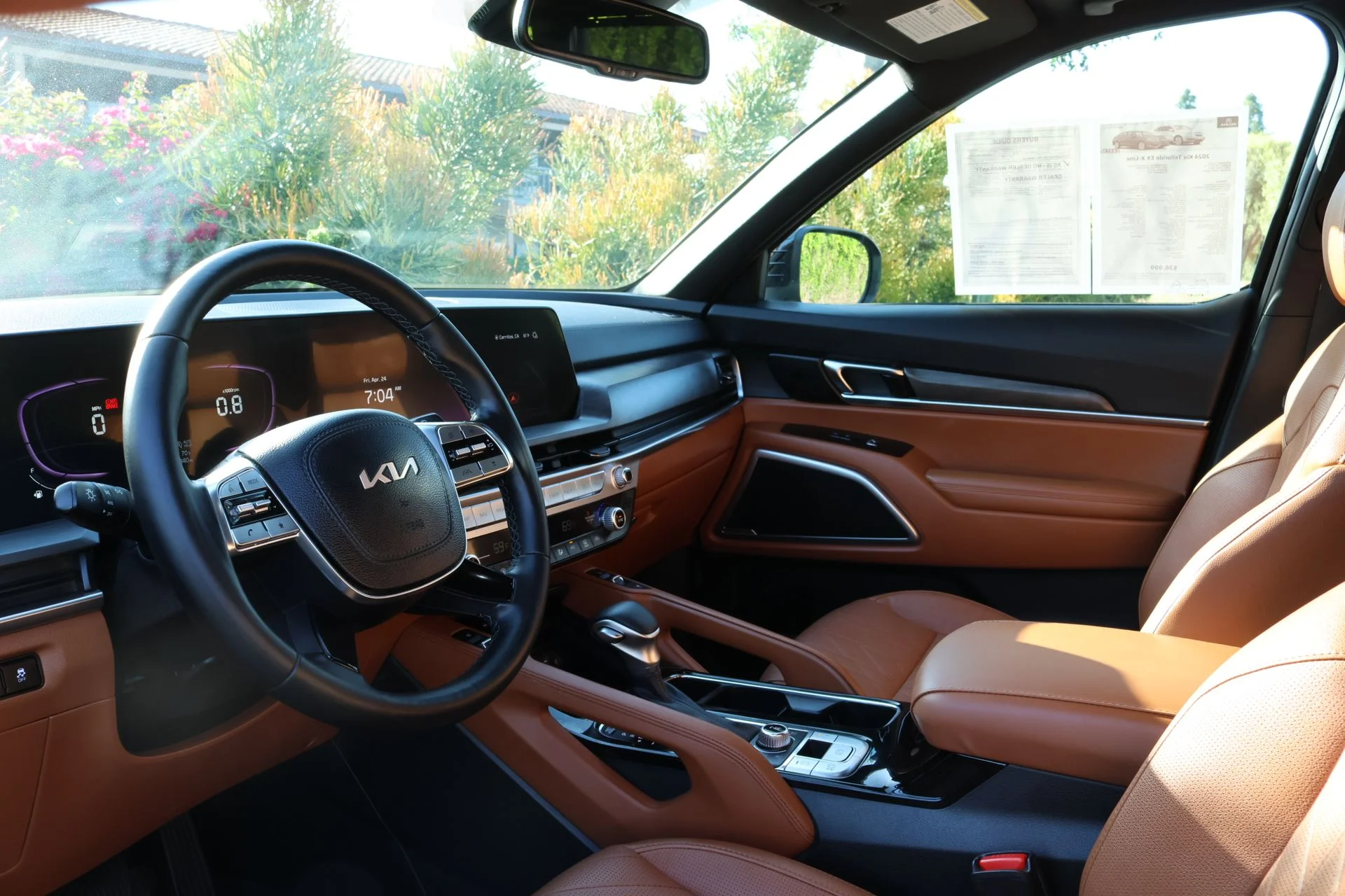 Used 2024 Black Kia EX X-Line image 6