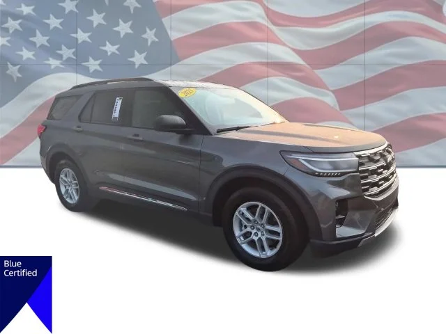 Used 2025 Gray Ford Active image 2