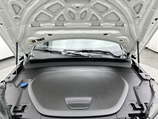 Used 2023 White Volvo Ultimate image 26