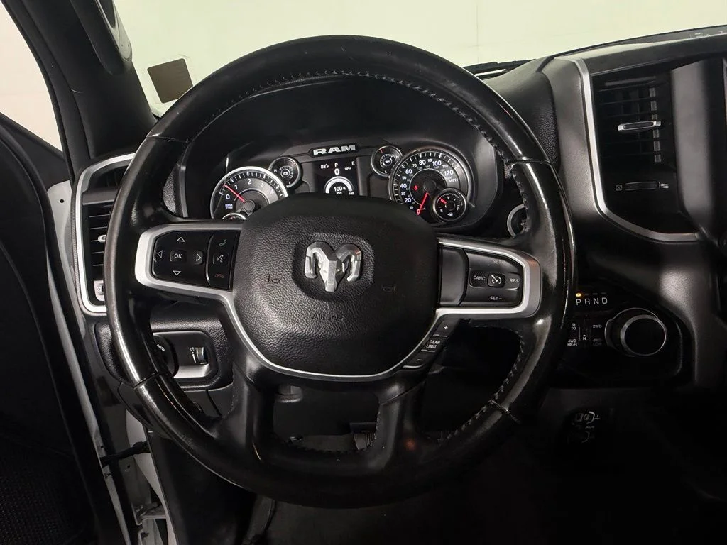 Used 2021 White Ram Big Horn/Lone Star image 14