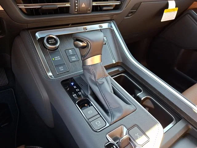 New 2026 Nori Green Pearl Lexus  image 16