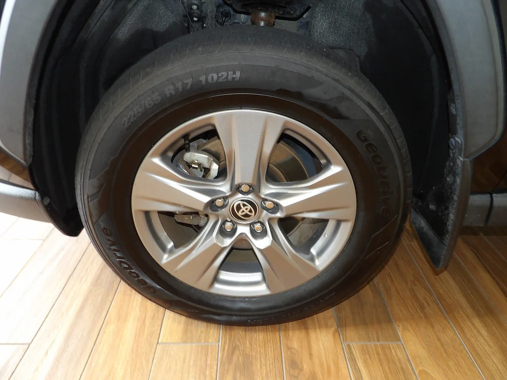 Used 2023 Midnight Black Metallic Toyota XLE image 10