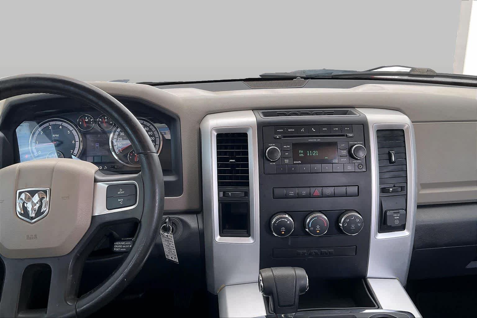 Used 2010 Inferno Red Crystal Pearl Dodge SLT image 7