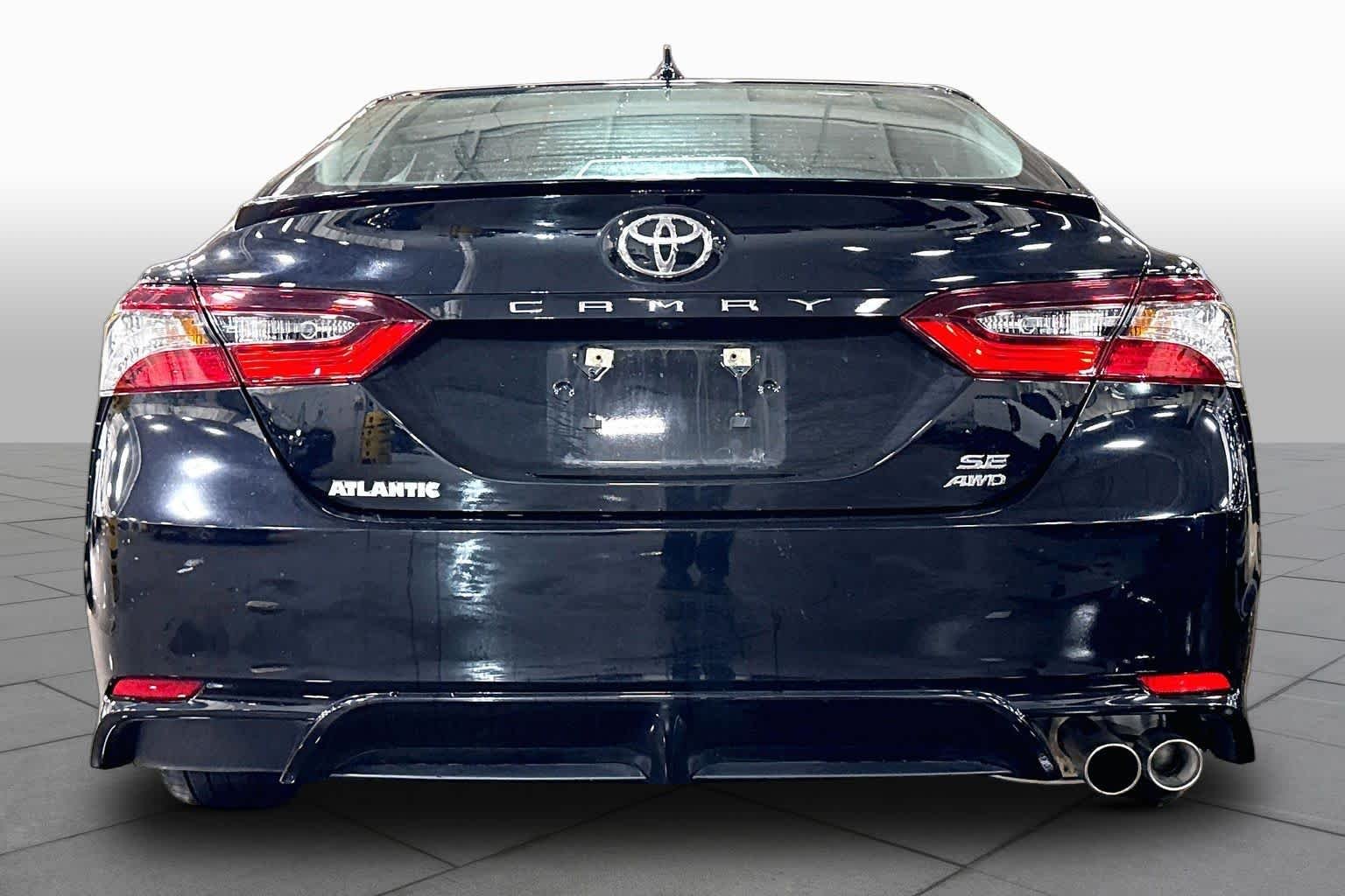 Used 2024 Midnight Black Metallic Toyota SE image 5