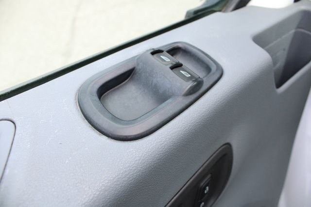 Used 2018 Oxford White Ford Base image 7