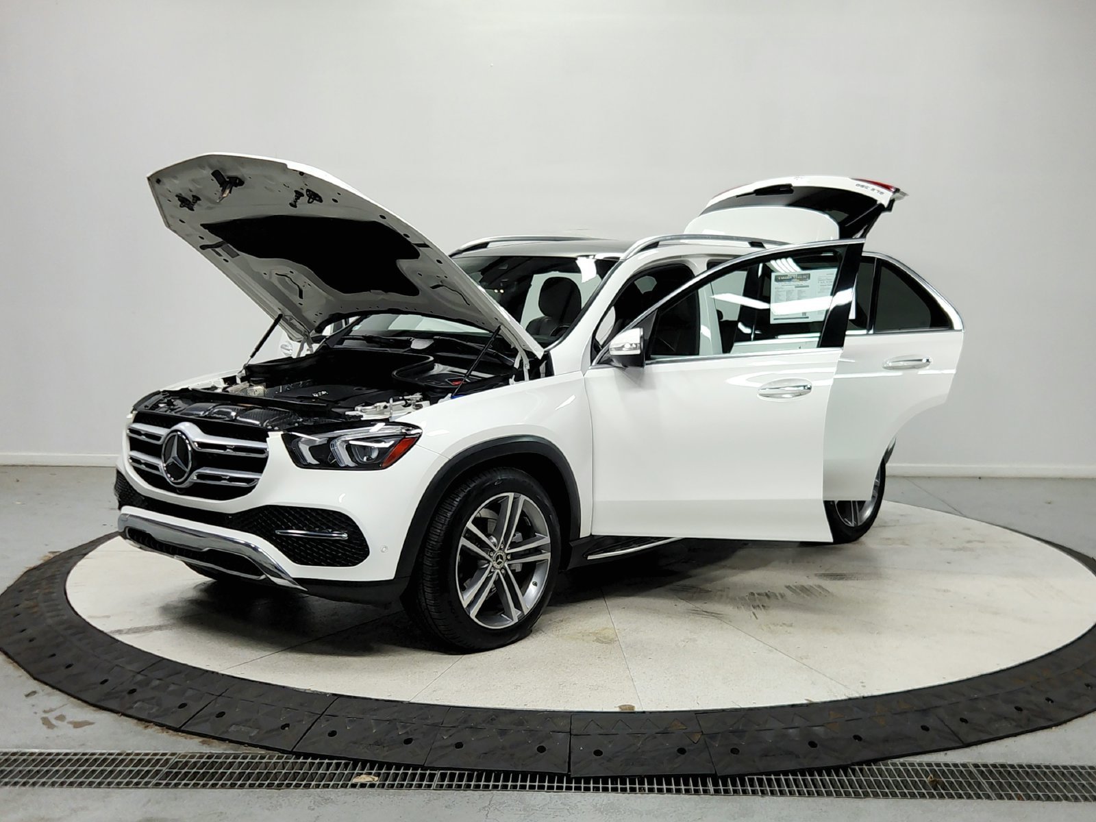Used 2022  Mercedes-Benz GLE 350 image 12
