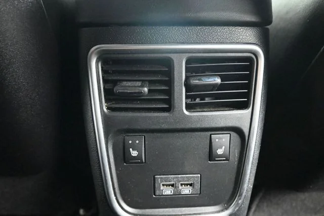 Used 2019 White Dodge R/T Scat Pack image 17