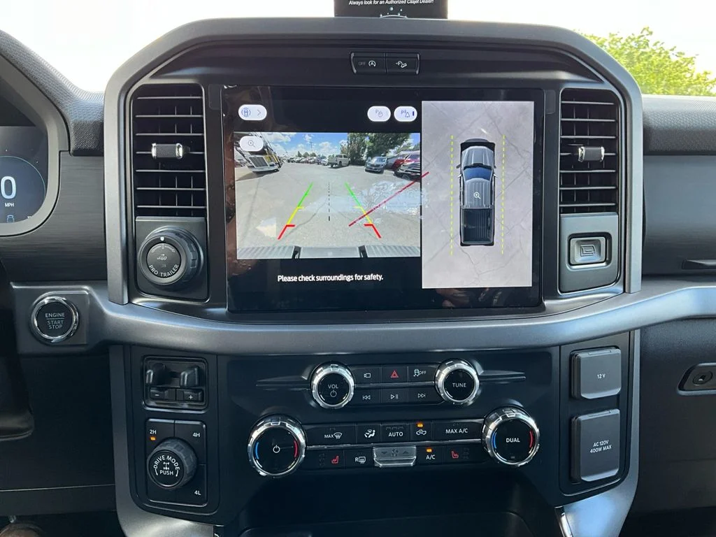 New 2026 Carbonized Gray Metallic Ford XLT image 21