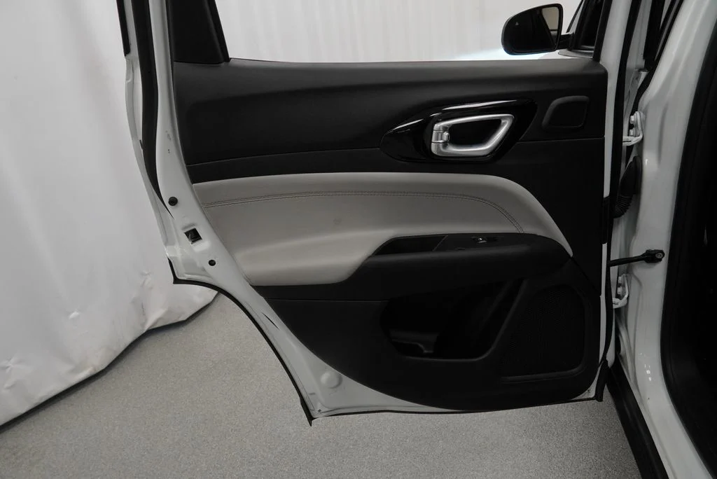 Used 2024 White Jeep Limited image 45