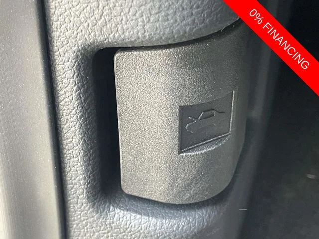New 2026 White Ford XLT image 14
