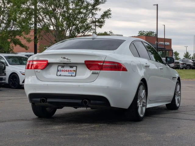 Used 2018 White Jaguar 25t R-Sport image 7