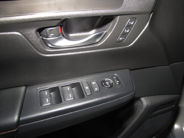 Certified Used 2025 Urban Gray Pearl Honda Sport-L image 11