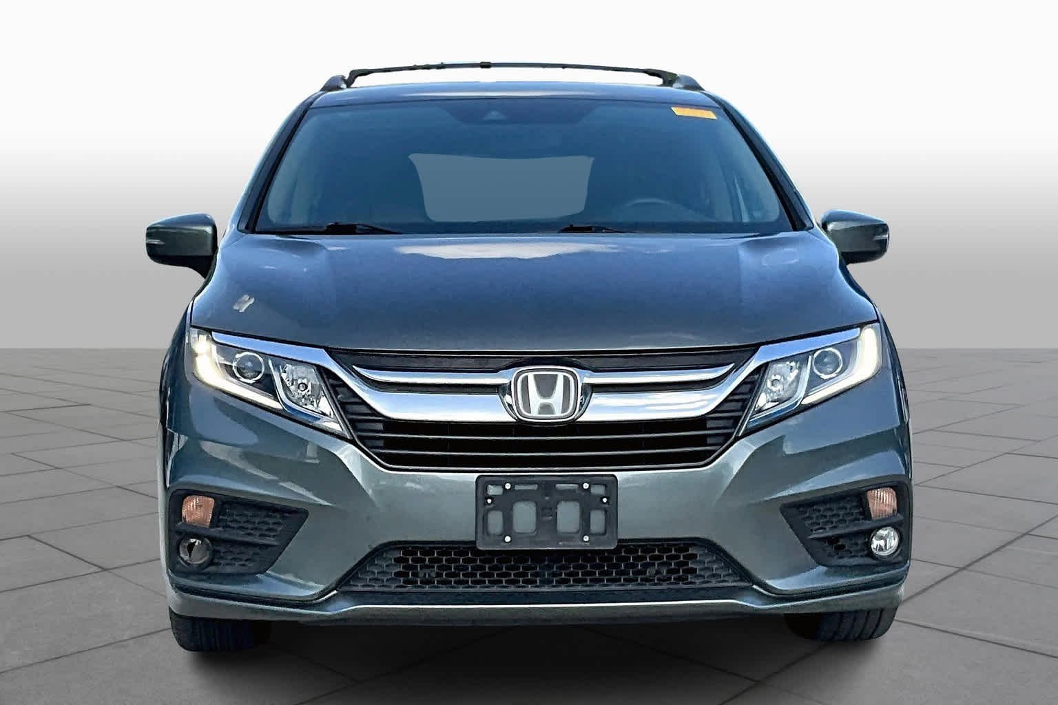 Used 2018 Modern Steel Metallic Honda EX image 3