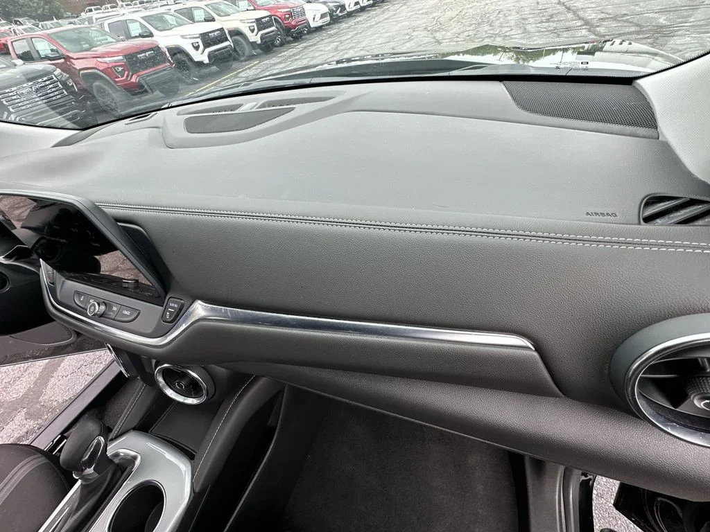 Used 2026 Black Chevrolet LT image 21