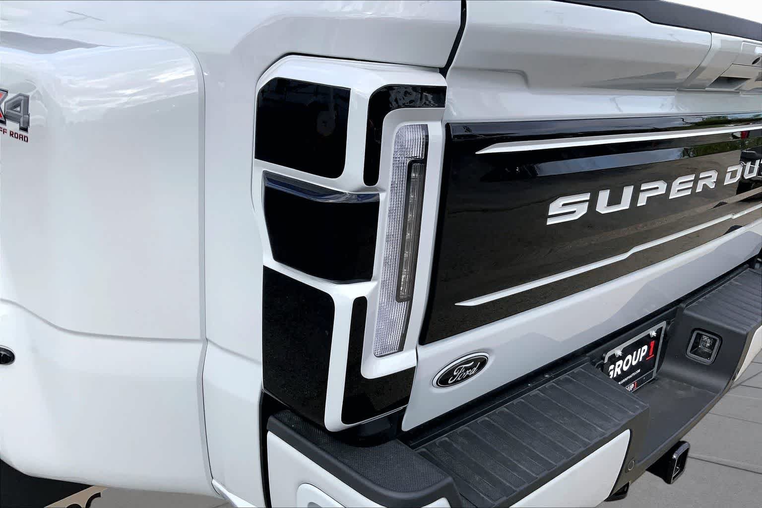 New 2026 Avalanche Ford F-350® Platinum® image 12