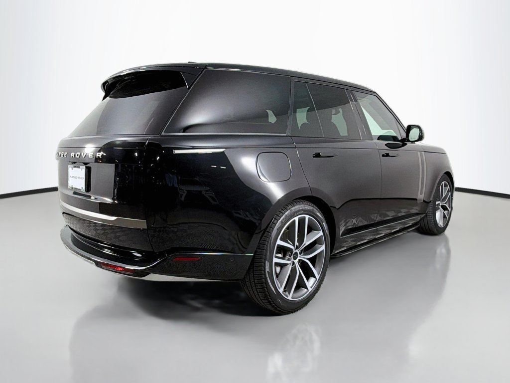 Certified Used 2024 Black Land Rover SE image 5