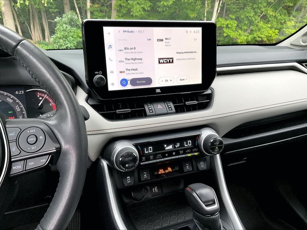 Used 2025 Blueprint Toyota XLE Premium image 18