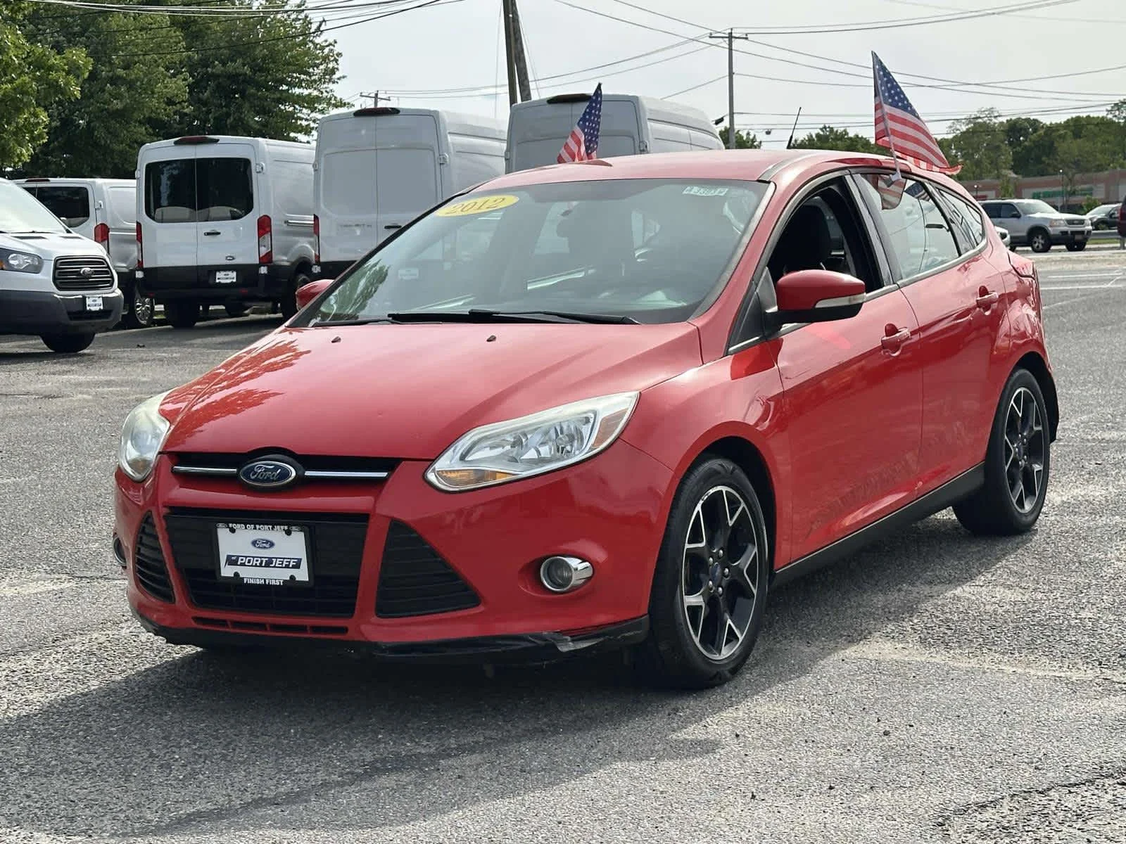 2012 Ford Focus 5 Door Hatch SE's photo