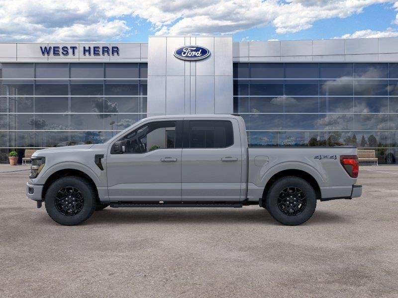 Used 2026 Avalanche Gray Ford XLT image 4
