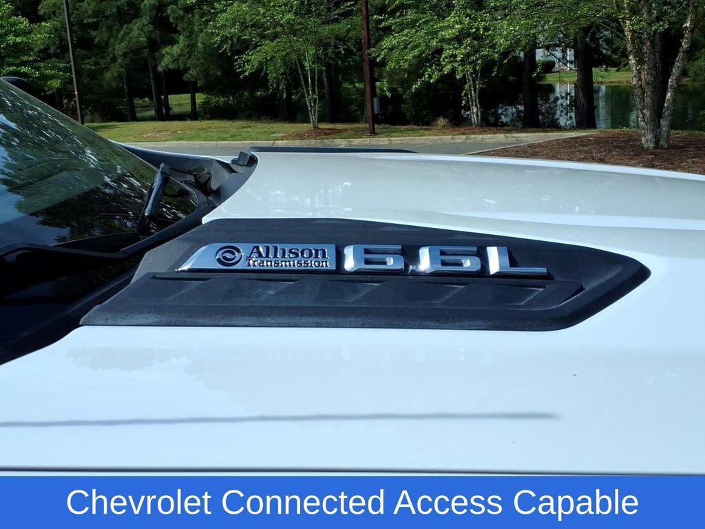 Used 2024 Summit White Chevrolet Custom image 44