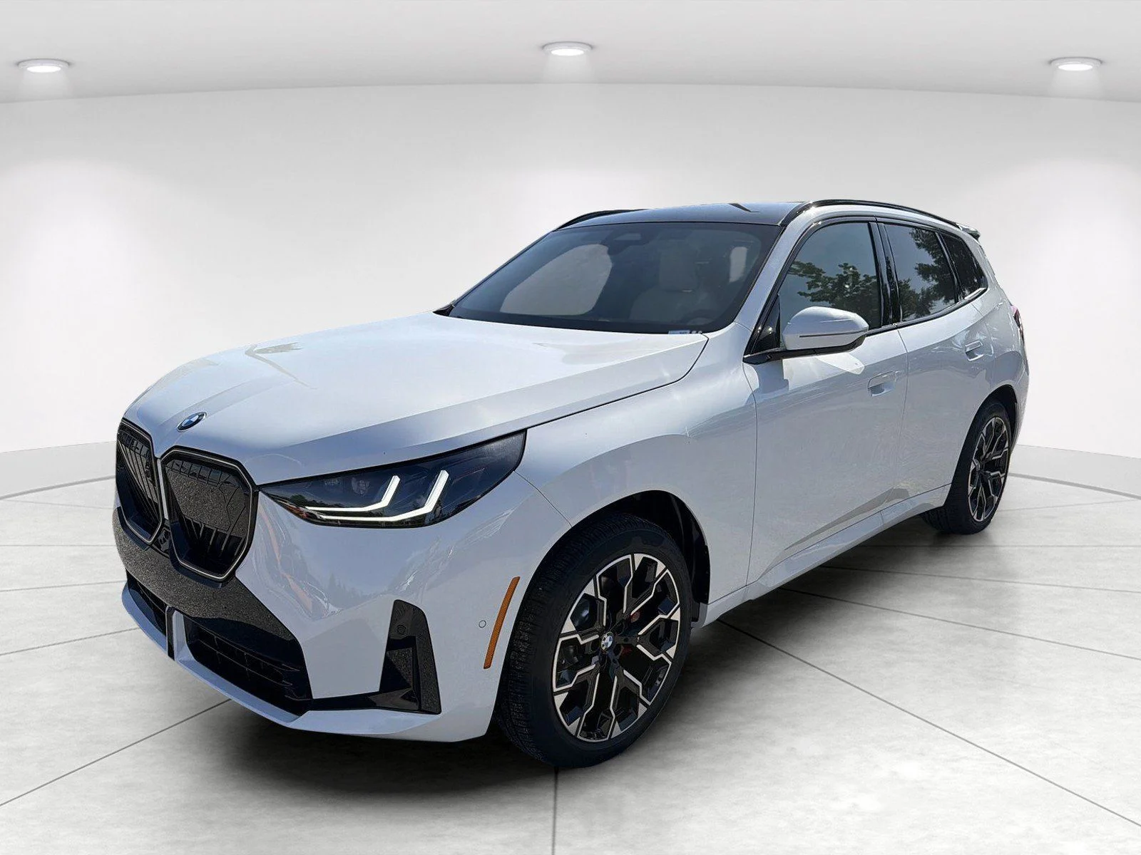 New 2026 Alpine White BMW 30 xDrive image 8
