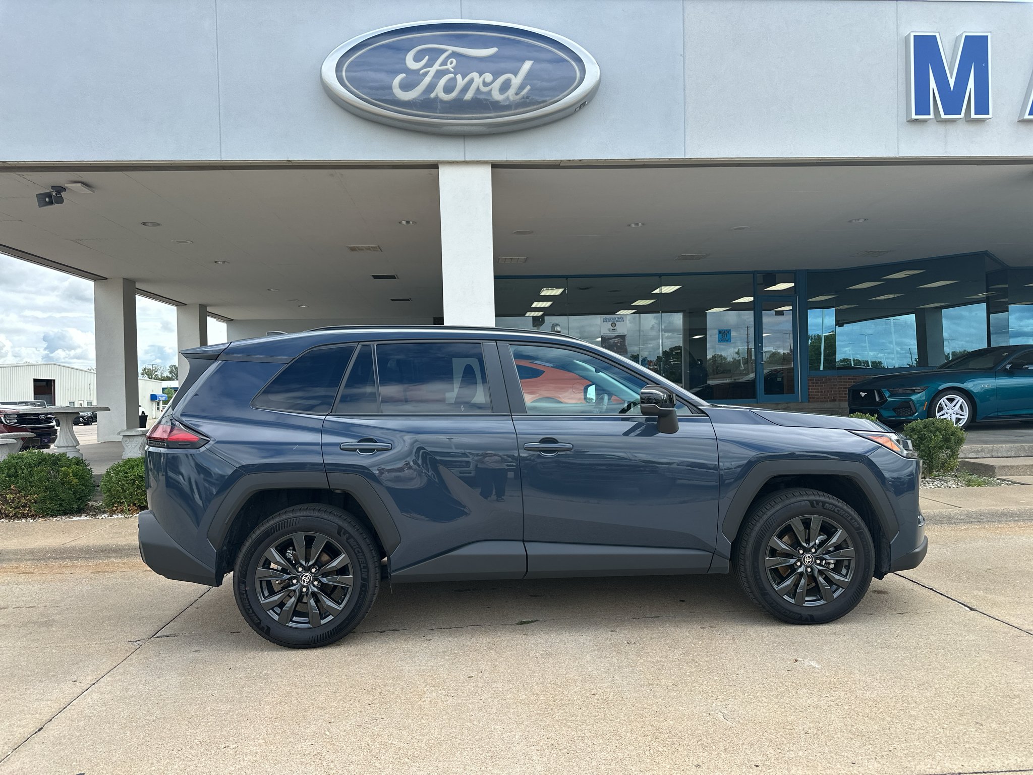 Used 2026 Blueprint Toyota XLE Premium image 9