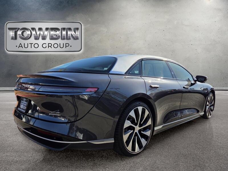 Used 2023  Lucid Grand Touring image 5