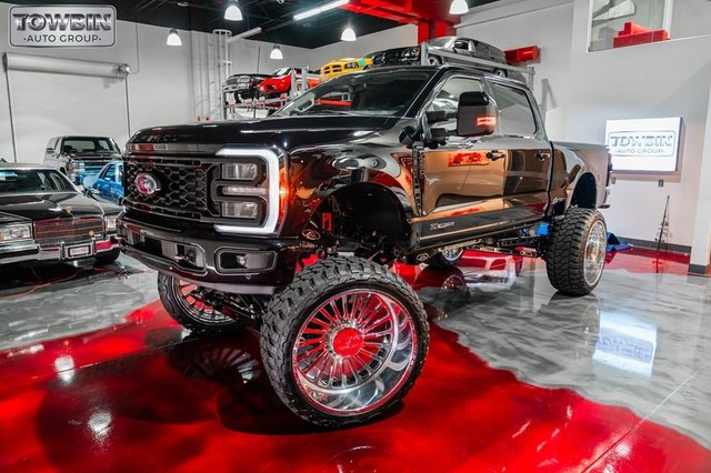 2023 Ford F-250SD Lariat
