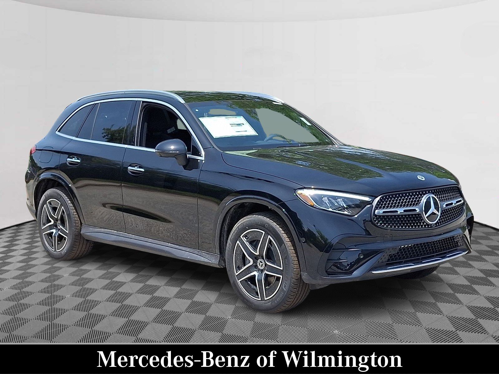 2026 Mercedes-Benz GLC Base