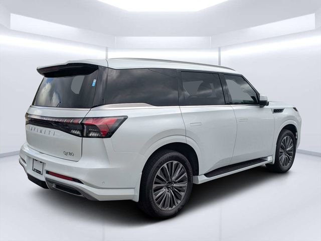 New 2026 RADIANT WHITE INFINITI Luxe 2WD image 3