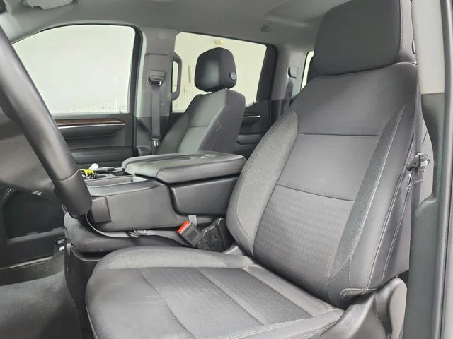 Used 2024 White Chevrolet LT image 10