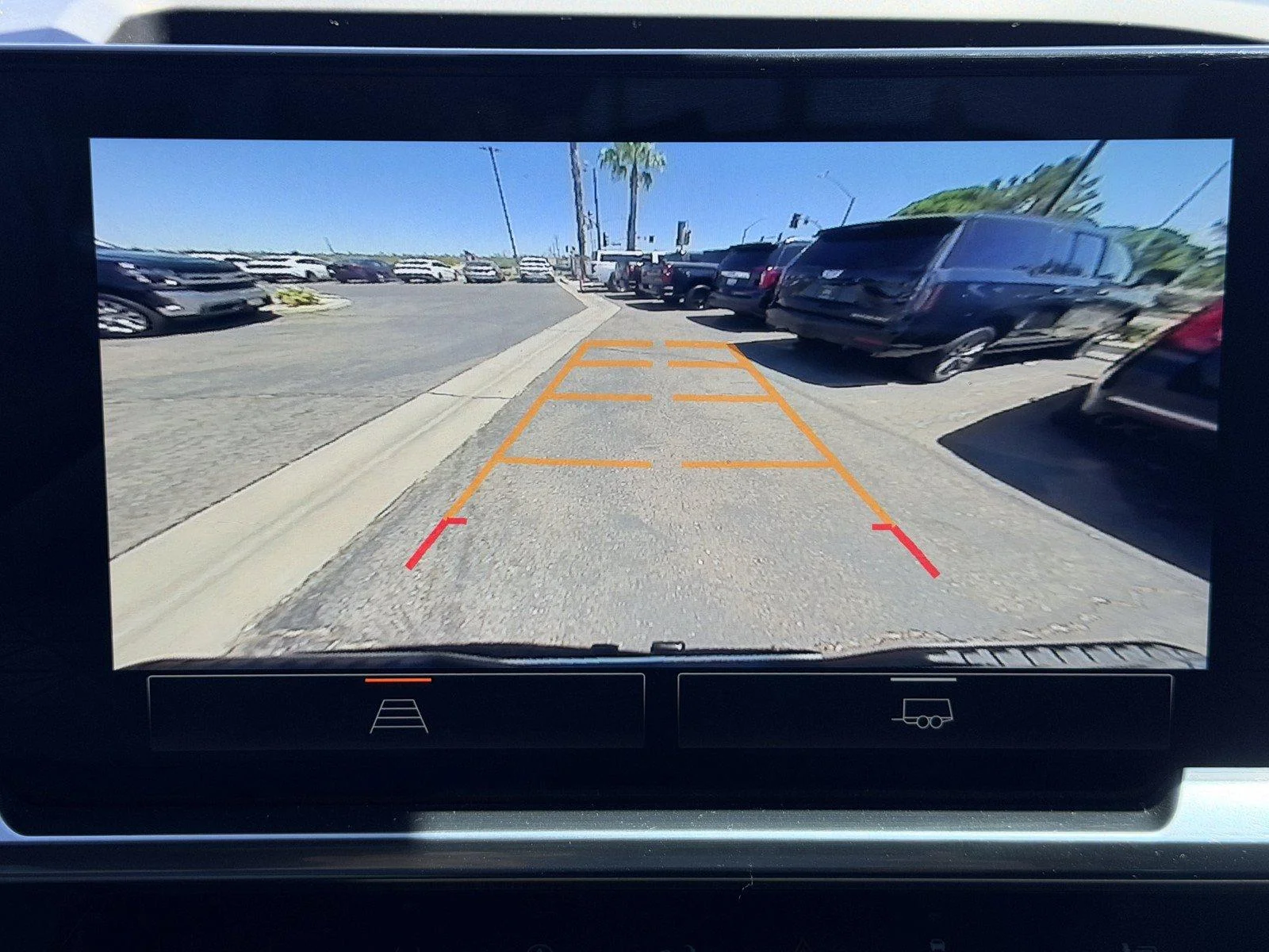 Used 2022 Summit White GMC Elevation image 22