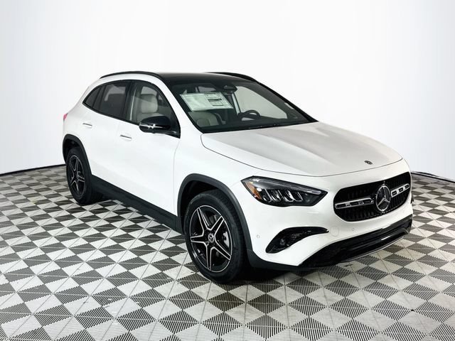New 2026 Polar White Mercedes-Benz GLA 250 image 32