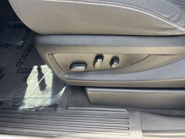 Used 2020 White Chevrolet LS image 12