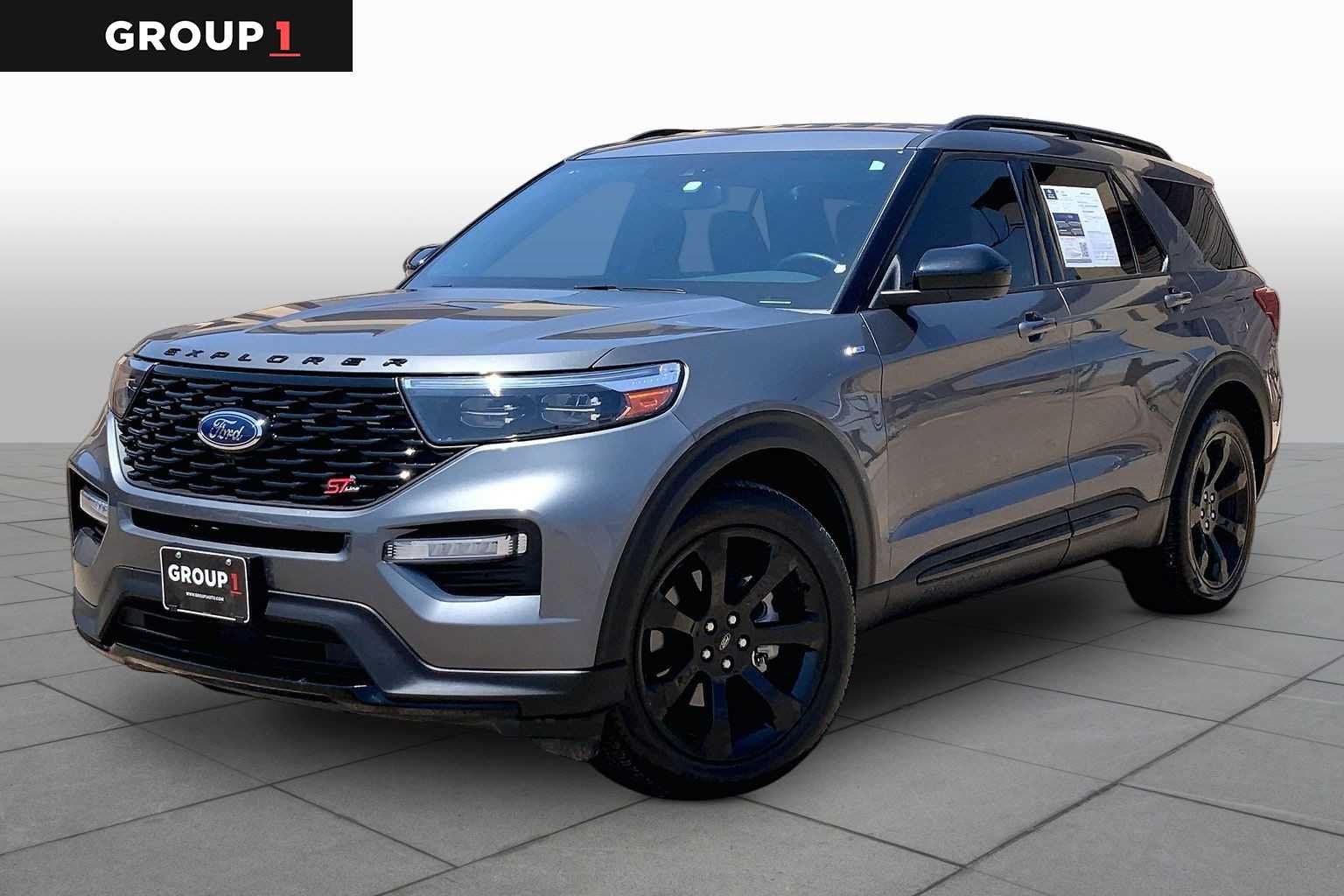 2023 Ford Explorer ST-LINE RWD's photo